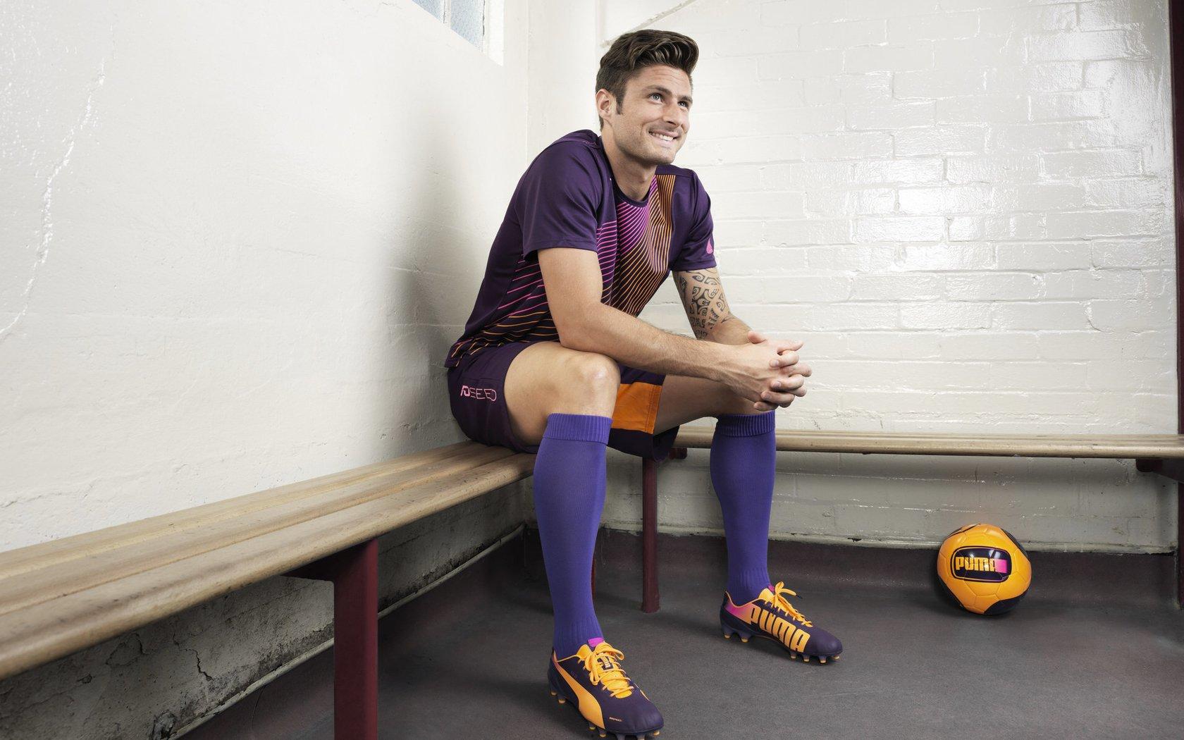 激烈角逐！全国田径锦标赛接力赛上演巅峰对决