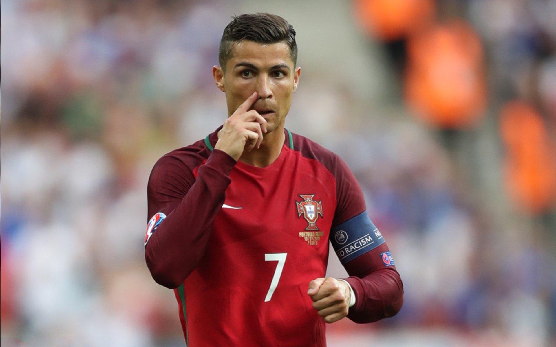 欧冠八强战火重燃，豪门对决引爆全球激情